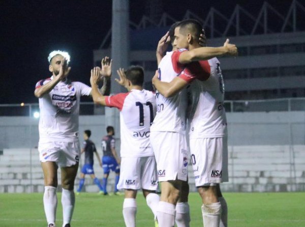 Nacional derrota a San Lorenzo y respira en el campeonato » Ñanduti