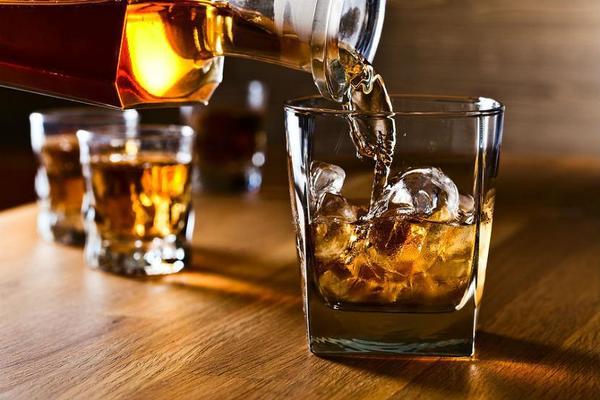 Un estudio desacredita el mito de que el consumo moderado de alcohol puede ser saludable