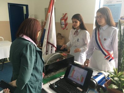 Lanzan nueva edición de premios de ciencia para estudiantes