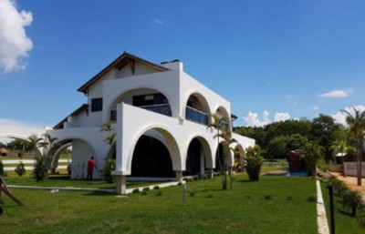 Quieren vender hacienda de Cucho - Radio 1000 AM