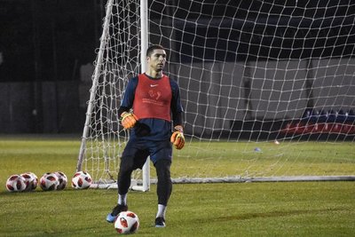 Juan Pablo Carrizo recuperado y a la orden del “Míster” - ADN Paraguayo