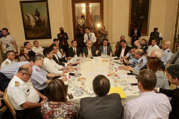 Ejecutivo y Central articulan acciones para proseguir con asistencia a damnificados