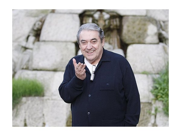 Falleció el famoso músico Alberto Cortez