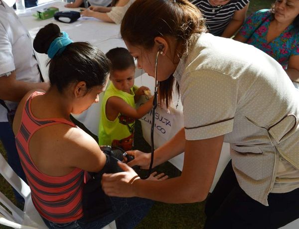 Móvil de ciudad mujer hará parada en Guairá