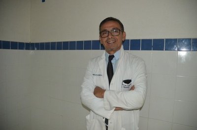 Médico se recupera tras trasplante hepático - Nacionales - ABC Color