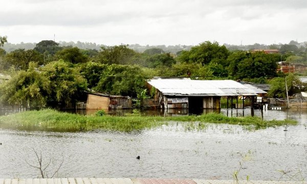 Río subió 15 cm y entra con todo el viento sur - Edicion Impresa - ABC Color