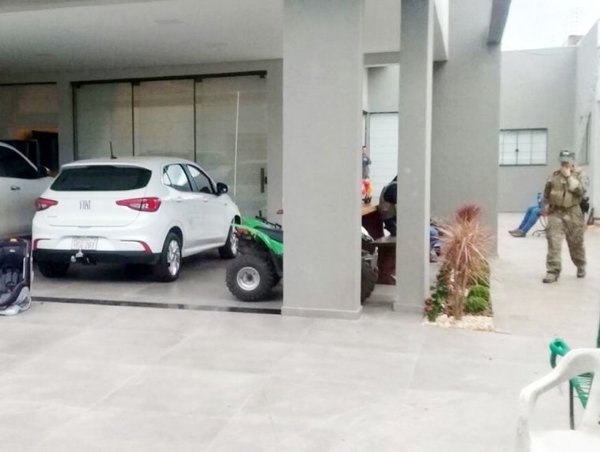 Buscan a criminales tras robo en Brasil - Edicion Impresa - ABC Color