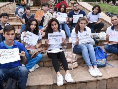 Aumenta crisis  en el MEC: 8.000 docentes tienen jubilación en mano