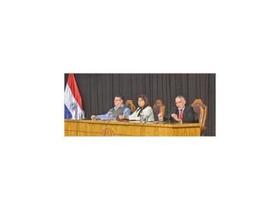 Fuerzan a candidatos a rector de la UNA a firmar acta de compromiso
