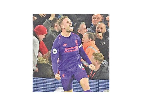 Liverpool ganó y es líder en la Premier