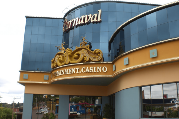 ENCARNACIÓN: HACIÉNDOSE PASAR POR APOSTADORES SE LLEVARON MILLONARIO BOTÍN DEL CASINO