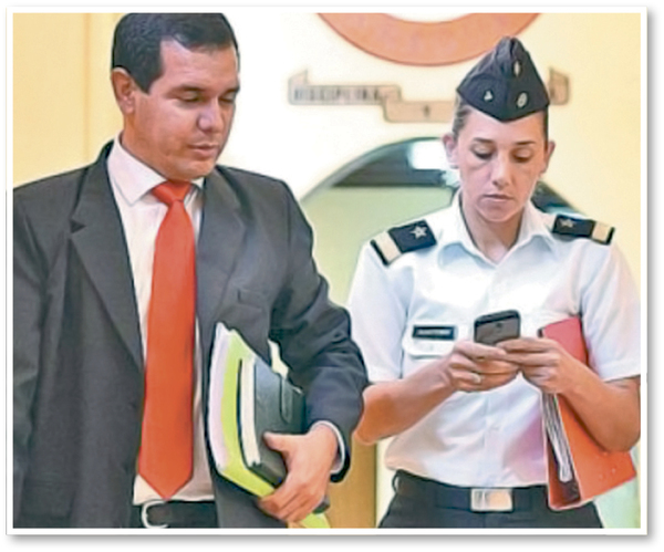 Jueza ordena libertad a madre militar