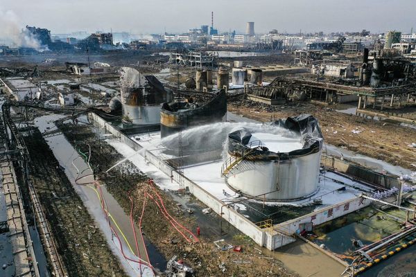 China cerrará parque industrial donde explosión dejó 78 muertos