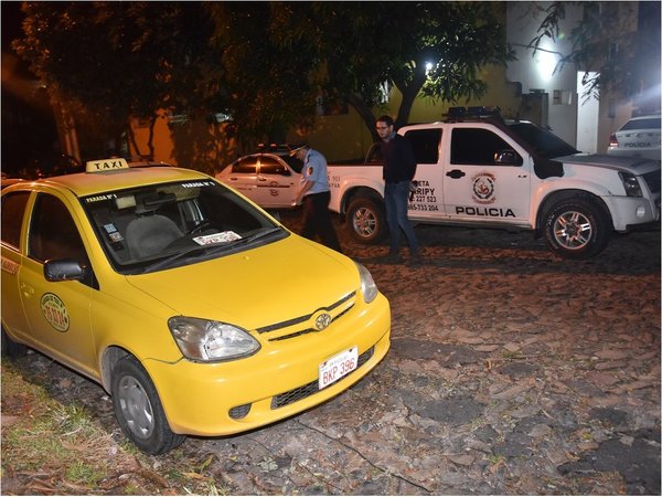 Detienen a taxista y guardiacárcel, tras intento de fuga de un preso