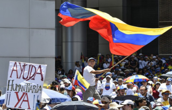 Venezuela: liberan a dos diputados opositores luego de ser detenidos durante protestas - Radio 1000 AM