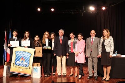 Lanzan nueva edición del Premio Nacional de Ciencias “Pierre et Marie Curie” » Ñanduti