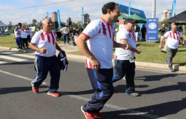 Conmemoran el Día Mundial de la Actividad Física, en la Costanera - Radio 1000 AM