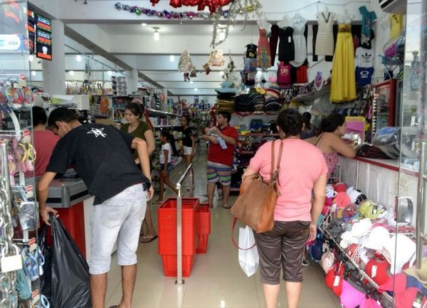 Solicitan al Gobierno que reimpulse el turismo de compras | Paraguay en Noticias
