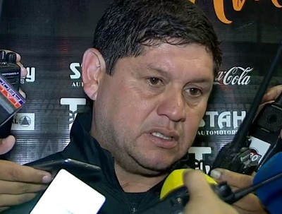 Luis Escobar termina satisfecho con lo hecho por su equipo
