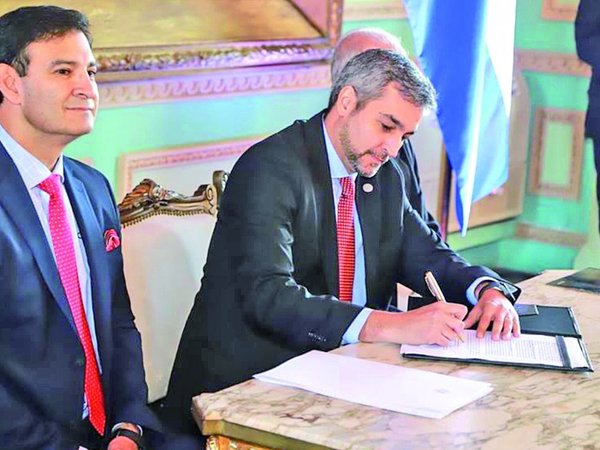 Semana decisiva para avanzar o no en pacto para mesa directiva y CGR