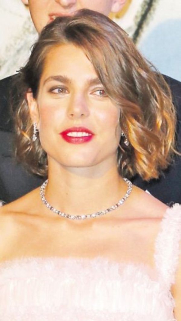 Carlota se casará en junio - Edicion Impresa - ABC Color