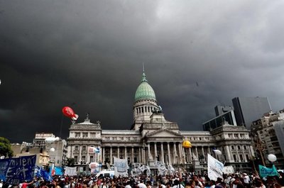 Inflación: Paraguay va con la región y Argentina, a contramano de todos - Edicion Impresa - ABC Color