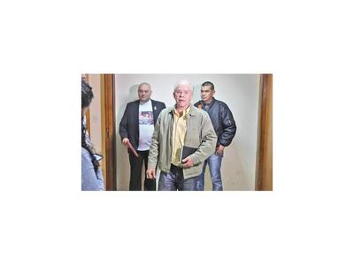 Ratifican desestimación de denuncia de policía contra Lugo y Filizzola