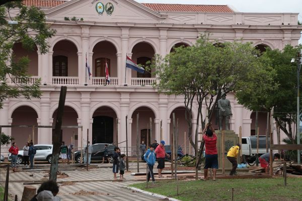 Tras ocupación de plaza, comuna denunció invasión