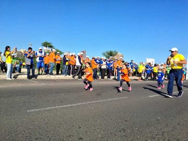 Correcaminata por el Día de la Salud - Nacionales - ABC Color