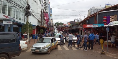 Buenas ventas en el microcentro previa a Semana Santa e ingreso de clima fresco - ADN Paraguayo