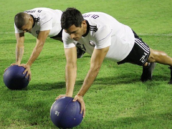 Trabaja con la mente puesta en la Copa