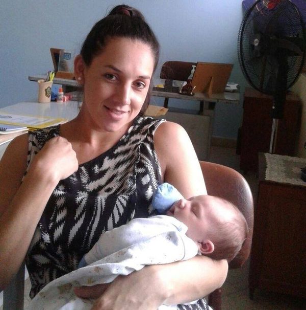Ministra de la Mujer se solidariza con militar que quería amamantar