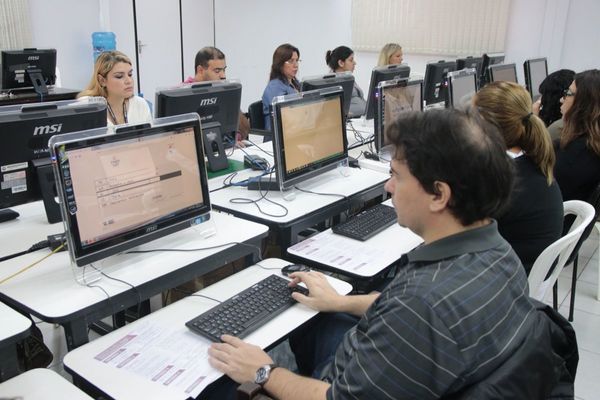 Elecciones Municipales CDE: realizan simulacro del Sistema TREP