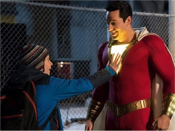 ¡Shazam! supera las expectativas y encabeza la taquilla