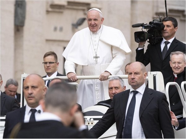 Papa admite que dudó de su fe en algunos momentos de su vida