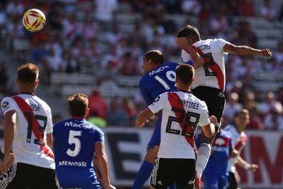 Robert Rojas anotó su primer gol en el fútbol argentino