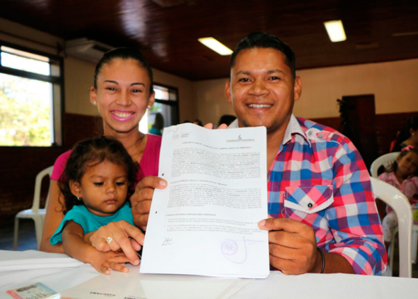 Entregarán contratos de compra venta de inmuebles a familias de Central - ADN Paraguayo