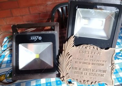 Hurtó placa del fundador de Villarrica pero lo sorprendió la Policía - Nacionales - ABC Color