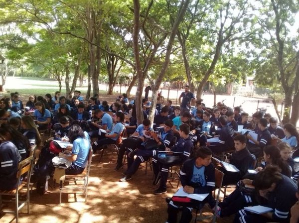 Piden apertura de turno tarde en colegio de Choré - Edicion Impresa - ABC Color