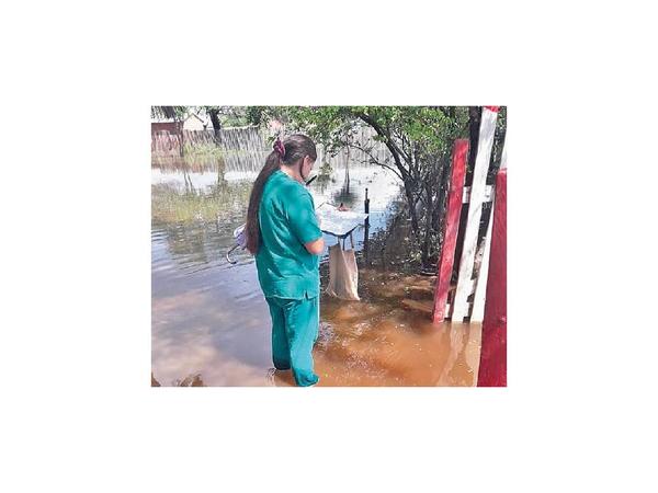 Salud asiste  a más de 1.100 personas en zonas inundadas