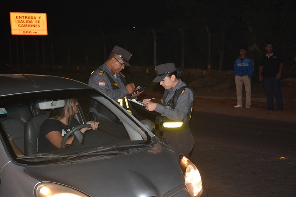 La Policía Caminera sacó de circulación a 366 alcoholizados en todo el país » Ñanduti