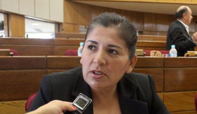 Más mujeres en altos cargos - ADN Paraguayo