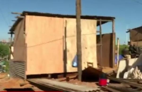 Familias del Bañado Norte se instalan en la Costanera de Asunción - C9N