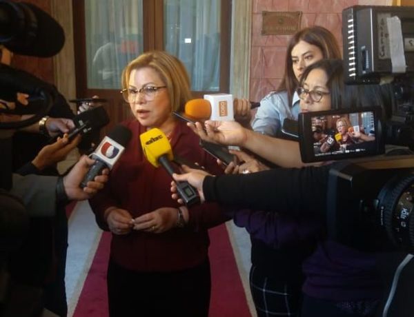 “Se podría levantar la sanción” a madre militar - Nacionales - ABC Color