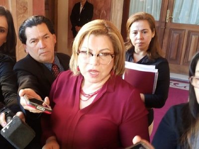 Ministra de la Mujer abogará para que no se aplique el arresto a militar  | Paraguay en Noticias 