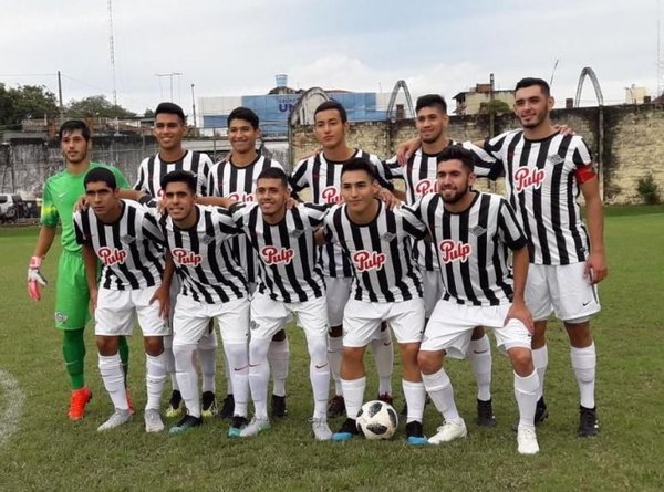 Cerro en la cima, Libertad mantiene su hegemonía - Deportes - ABC Color