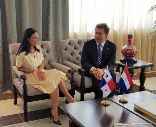 Paraguay busca atraer inversionistas en Panamá - .::RADIO NACIONAL::.