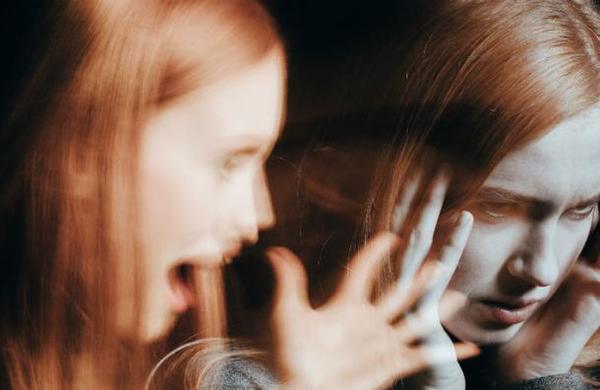 Psicosis adolescente podría estar vinculada con el aire contaminado - C9N