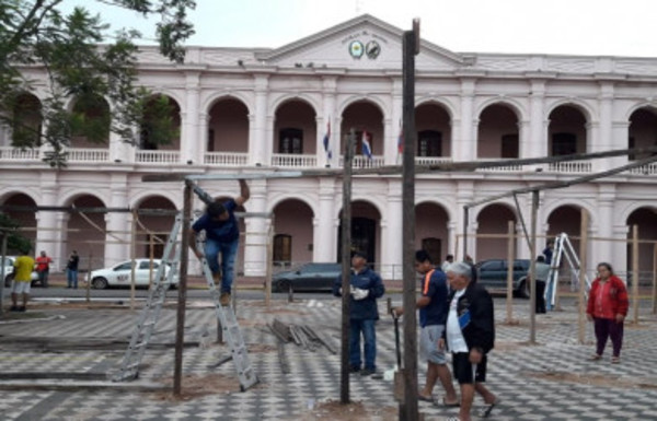 La Plaza de Armas está bastante perforada, revela arquitecto - Radio 1000 AM