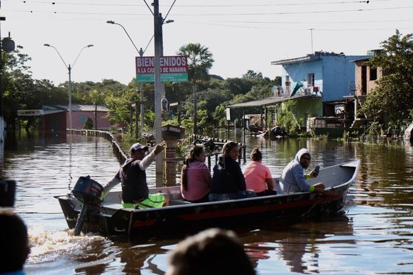 Varias familias afectadas por las inundaciones en Nanawa | Paraguay en Noticias